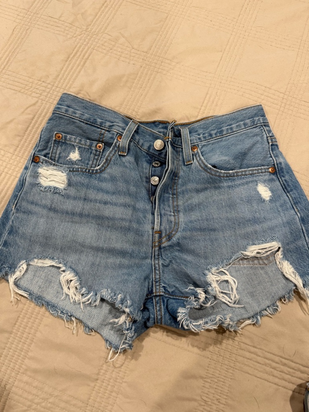 LEVI 501 Classic Distressed High-Waist Denim Shorts - Light colored